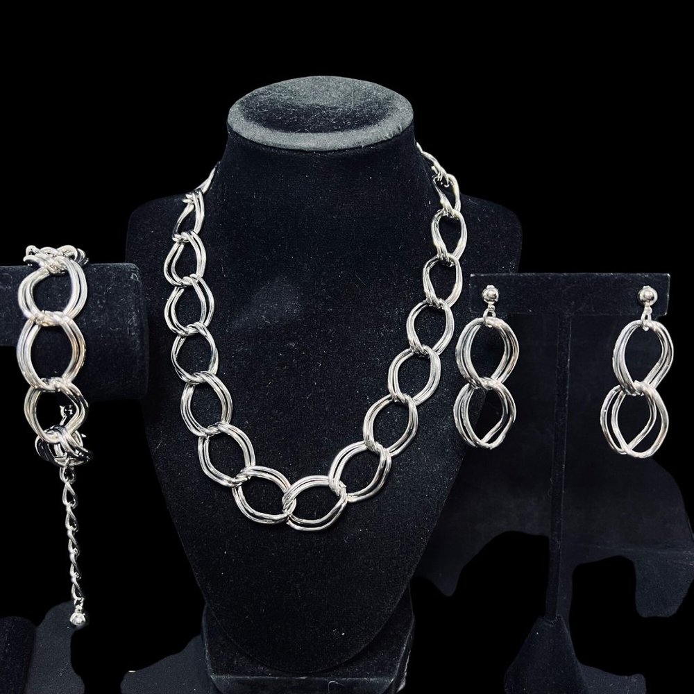 Silver Tone Double Chain Necklace, Bracelet And Earrings Set (5080)
